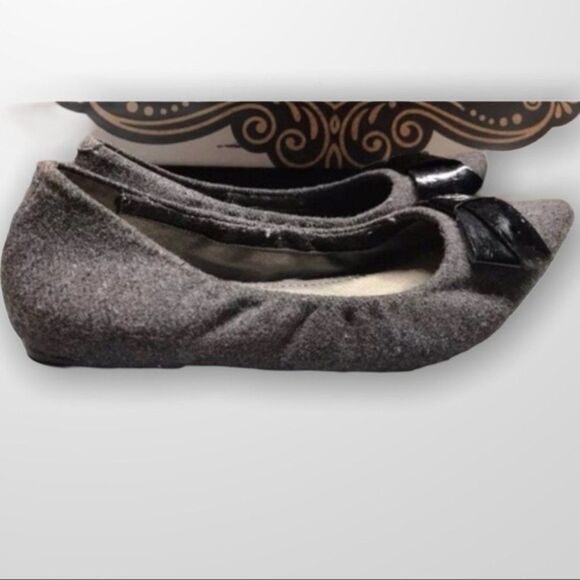 Me Too Shoes Grey Wool Bow Pointy Ballet Flats Y - Picture 4 of 13